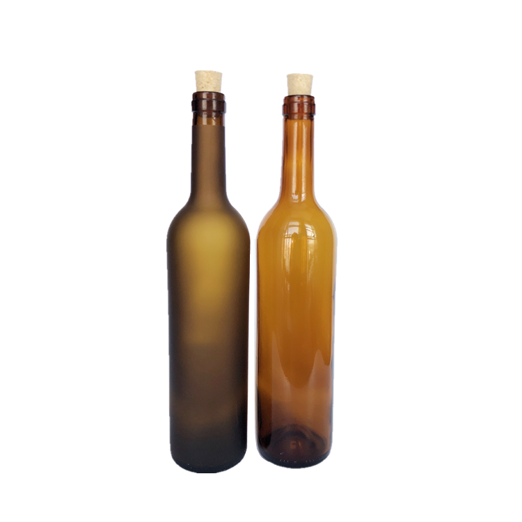 factory price 500ml 750ml empty Bordeaux shape glass wine bottles with cork