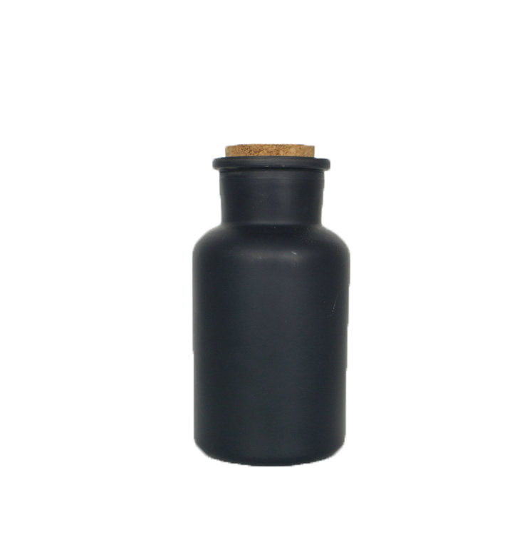 Wholesale 250ml black pharmaceutical glass bottle with cork