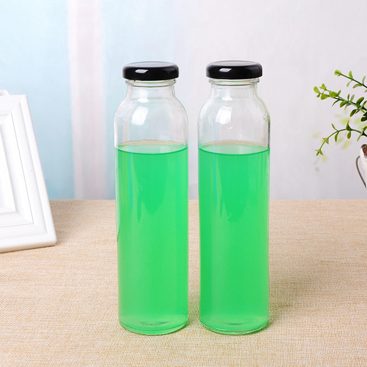 customize 300ml 500ml round glass drinking bottle for milk with lid