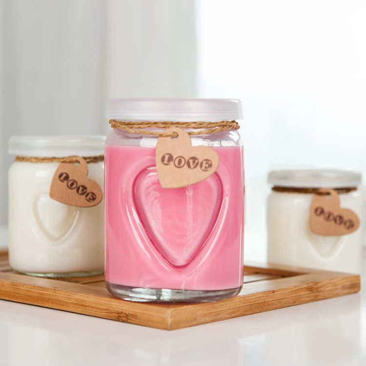 cheap 100ml 150ml 250ml heart shape glass pudding jar with plastic cap