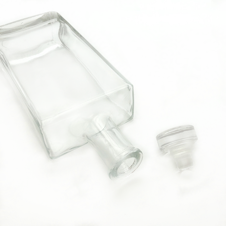 500ml clear square glass food bottle with glass lid for Whisky