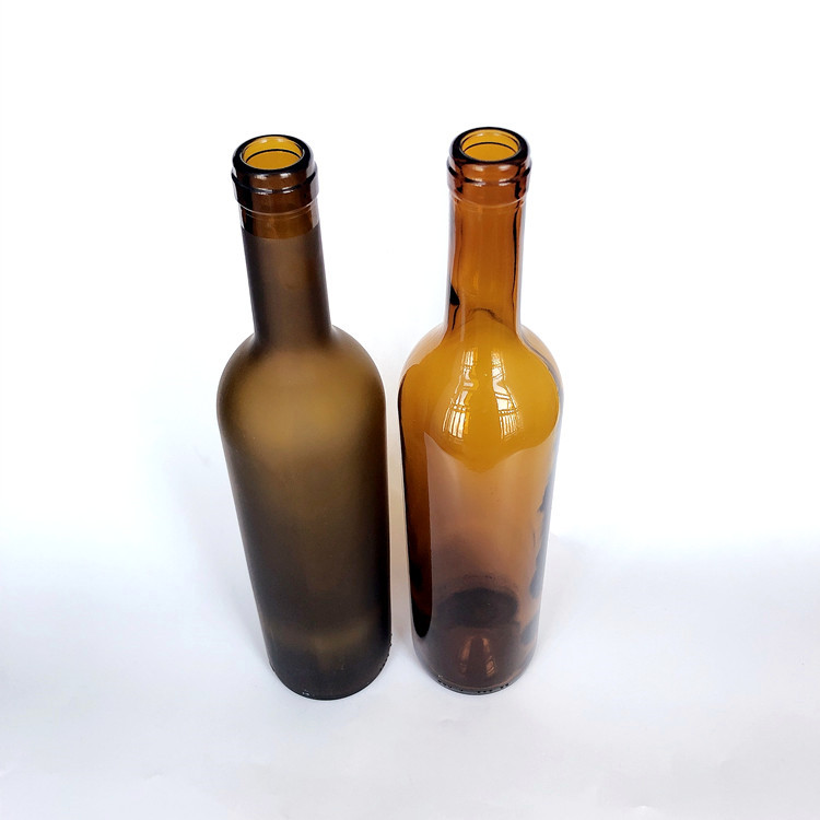 amber color 750ml Bordeaux glass wine bottle with cork wholesale