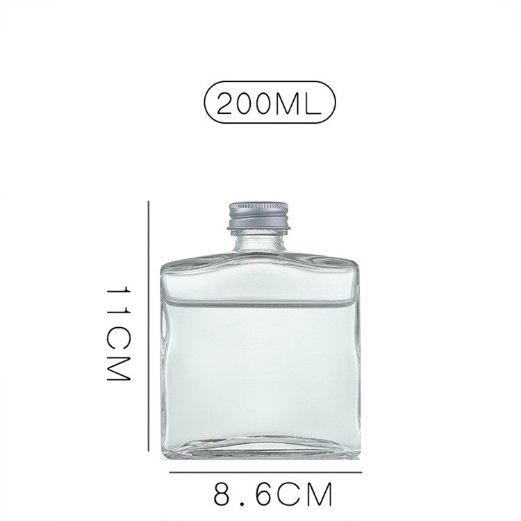 100ml 200ml 250ml High quality clear glass wine bottle for beverage with lid