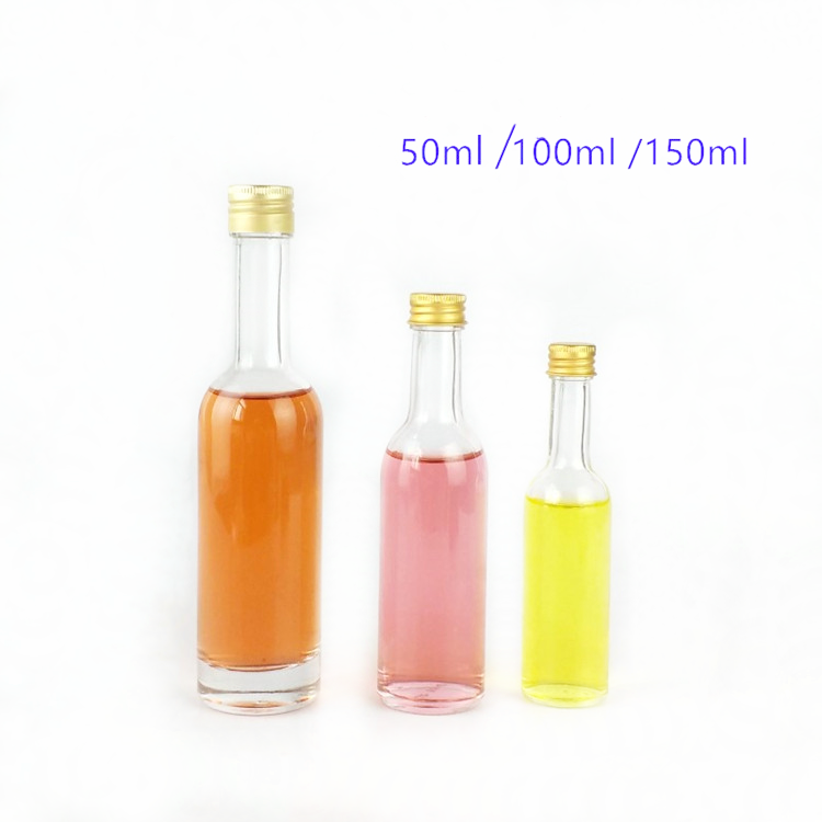 small empty 50ml 100ml 150ml glass liquor bottle with screw cap wholesale