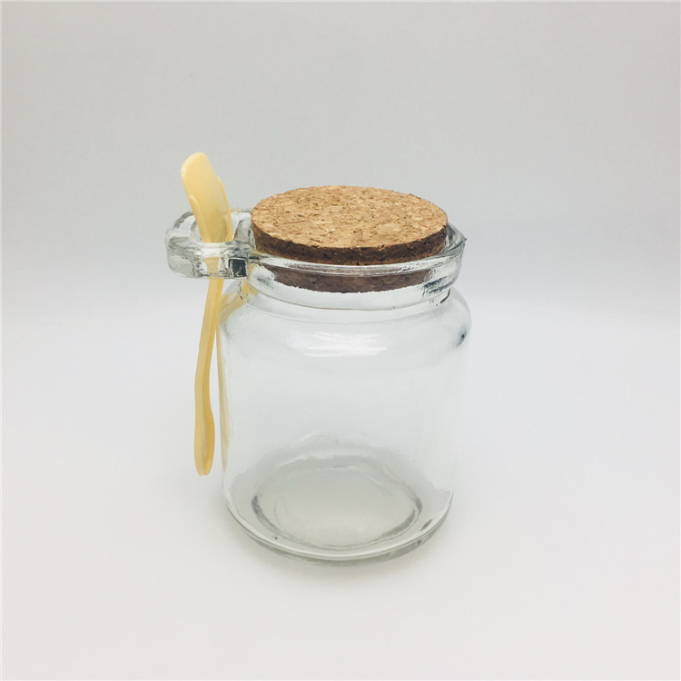 Food grade 250ml pudding /Coffee beans glass jar with wooden lid and spoon