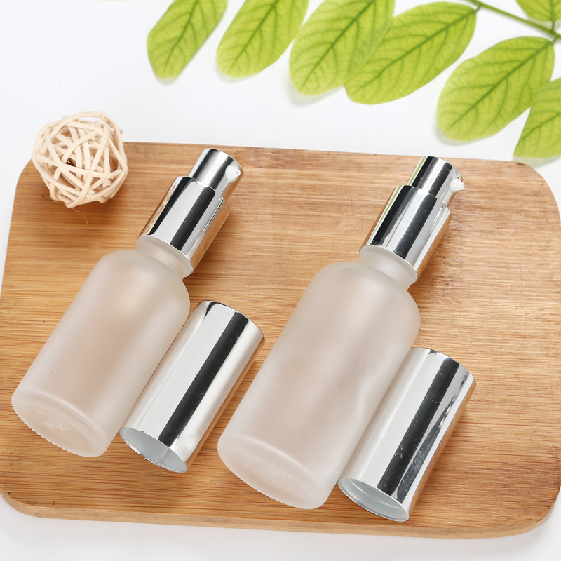 wholesale 5ml-100ml frosted small glass cosmetic bottle with spray cap and pump lid