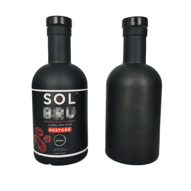 Matte black painted glass Vodka wine bottle for drinks with cork and customized labels 200ml 375ml 500ml 750ml