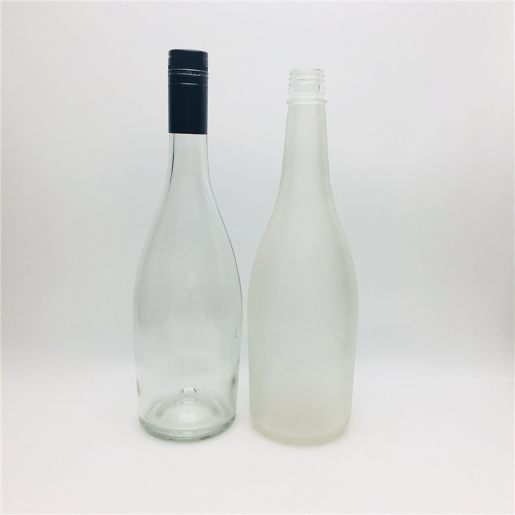 750ml Empty glass wine bottle,glass bottle for whisky/xx rum/ liquor with screw cap