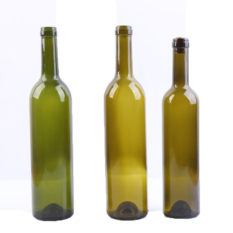 Wholesale 750ml Green Glass Beverage/Wine/Liquor Bottle