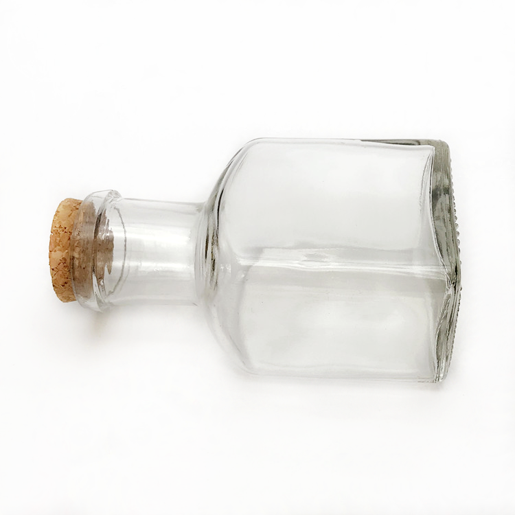 wholesale 12oz 330ml clear square glass beverage bottle with cork