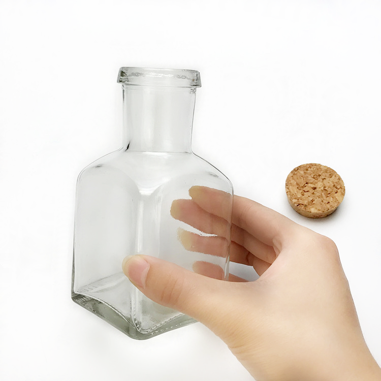 wholesale 12oz 330ml clear square glass beverage bottle with cork