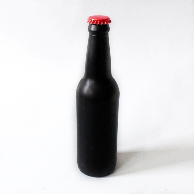 customize 330ml black glass bottle for sodas and beer with crown cap