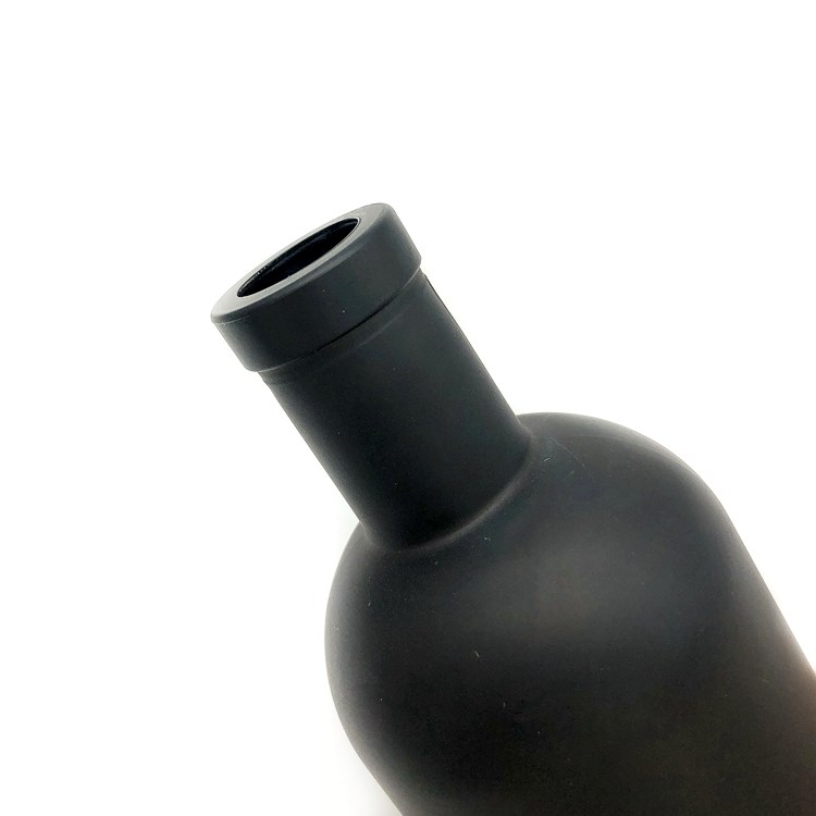 customize 200ml 375ml 750ml matte black glass bottle for vodka with polymer lid