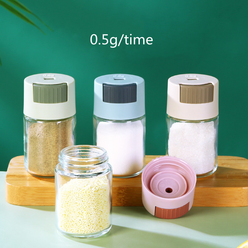 Kitchenware 180ml transparent pressing control glass salt bottle pepper shaker