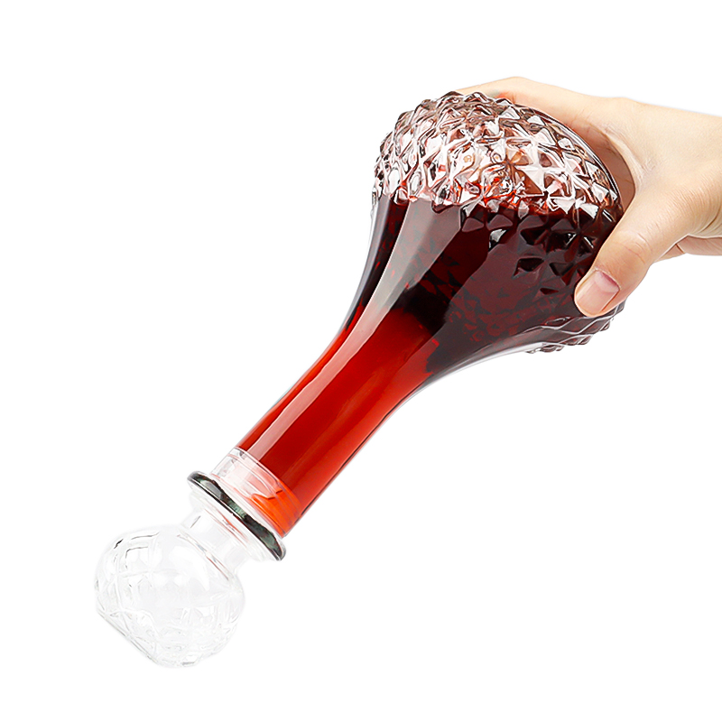 Luxury 500ml 800ml diamond glass decanter for wine and whisky with glass stopper