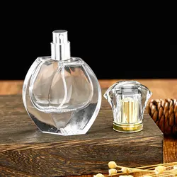 Wholesale 30ml Round Perfume Glass Bottle Thick Bottom Perfume Spray Glass Bottle