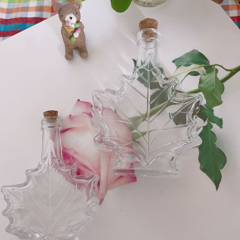 Maple Leaf Shaped 50ml 100ml Glass Wine Juice Bottle With Aluminum Cap Or Cork