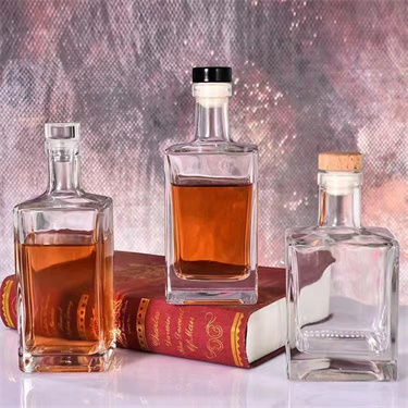 Super flint short/ medium/ tall square glass spirits gin wine bottles cork 500 ml