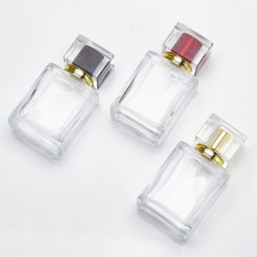 Luxury 30ml Square Shape Crystal Refillable Glass Perfume Bottle With Spray Pump