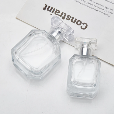 Unique Shape 30ml 50ml 100ml Polygon Spray Fragrance Perfume Glass Bottle with Thick Bottom