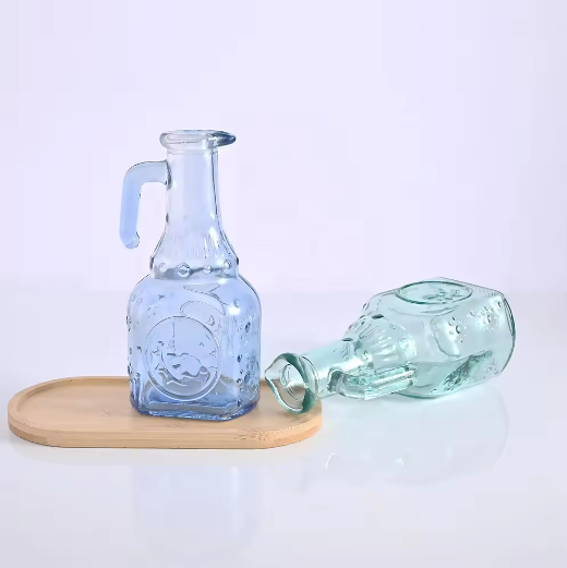 Embossed 550ml Oil Bottle Kitchen Glass Bottle for Cooking Oil with Cork