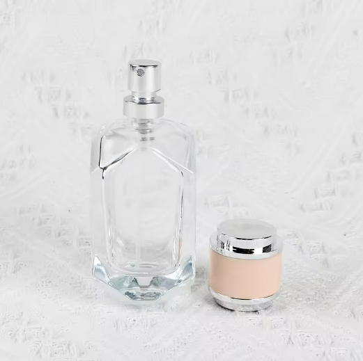 Beautiful design 50 ml diamond style glass perfume bottle for women