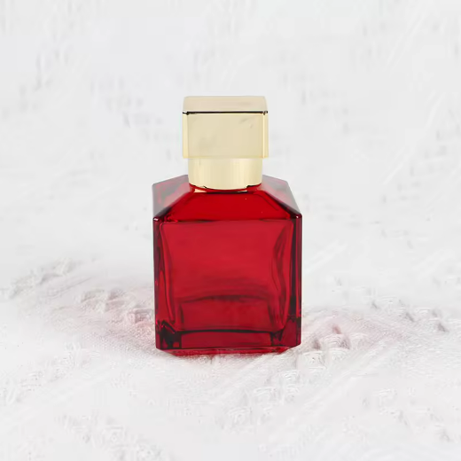 Beautiful design 100ml red square glass perfume bottles with pump sprayer