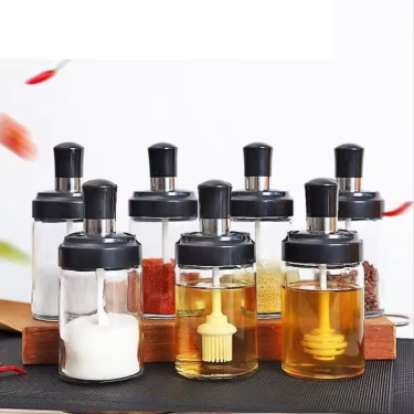 Wholesale 250ML Pepper Cruet Oil Bottle Spoon Cover Glass Honey Seasoning Bottle Moistureproof Kitchen Condiment Spice Jar