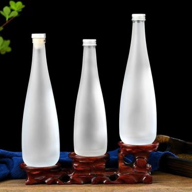 Frosted Transparent Glass Wine Bottle 330ml 500ml Thick Bottom Juice Beverage Fruit Wine Glass Bottle With Cork Or Aluminum Cap