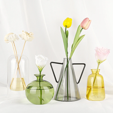 Elevate Your Home Decor with Customizable Handmade Blown Glass Vases