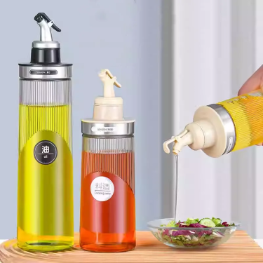 Wholesale Cooking Oil Glass Bottles Kitchen Seasoning Dispenser Bottle Soy Sauce Vinegar Bottle 400ml 600ml Olive Oil Dispenser Bottle With Spout