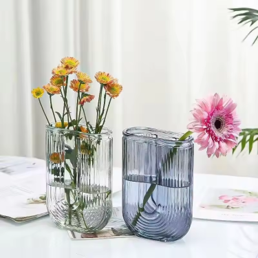 Wholesale Special Flat U shape Glass Flower Colorful Vase Tabletop Decorative Clear Glass Vase For Home Daily Use