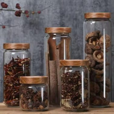 High Quality Luxurious Acacia Wood Material Kitchen Spice Storage Glass Jar With Black Wooden Lid