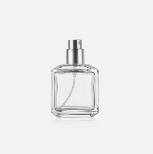 Hot 50ml Transparent Square Glass Bottle Luxury Perfume Cosmetic Glass Bottle with Spray Head