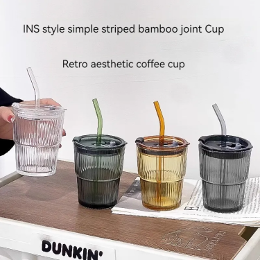 Customize Colors Luxury Vertical Striped Embossed Glass Cup with Glass Straw