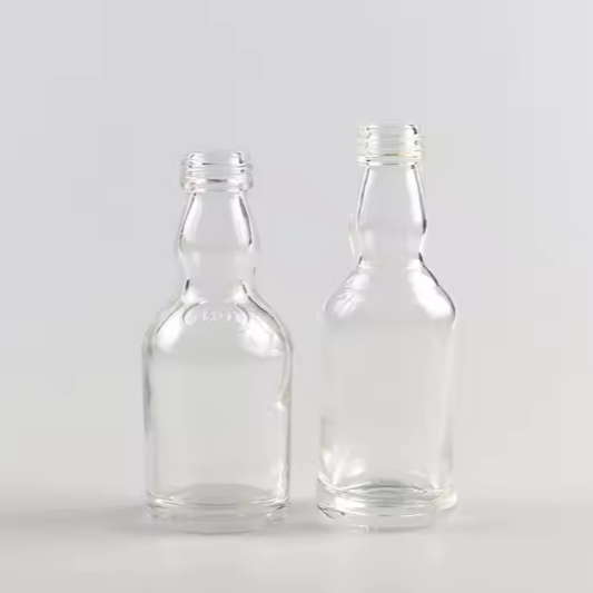 50 ML round transparent mini whiskey wine glass vodka bottle with screw cap small bottle