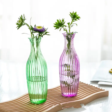 Manufacturers wholesale colorful modern tabletop small vase