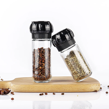 Wholesale 100ml Glass Seasoning Shaker Bottles Food Storage Container with Airtight Plastic or Metal Lids