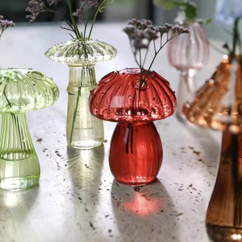 【Poisoned little mushrooms】 Elevate Your Décor with Our Small Mushroom-Shaped Customized Colored Glass Bud Vases